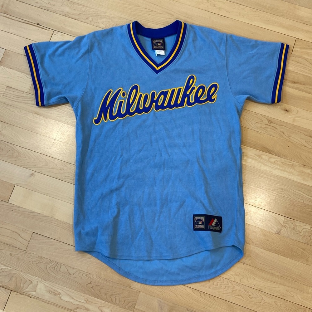 EUC Milwaukee Brewers Vintage Jersey Mens Medium Cooperstown Collection